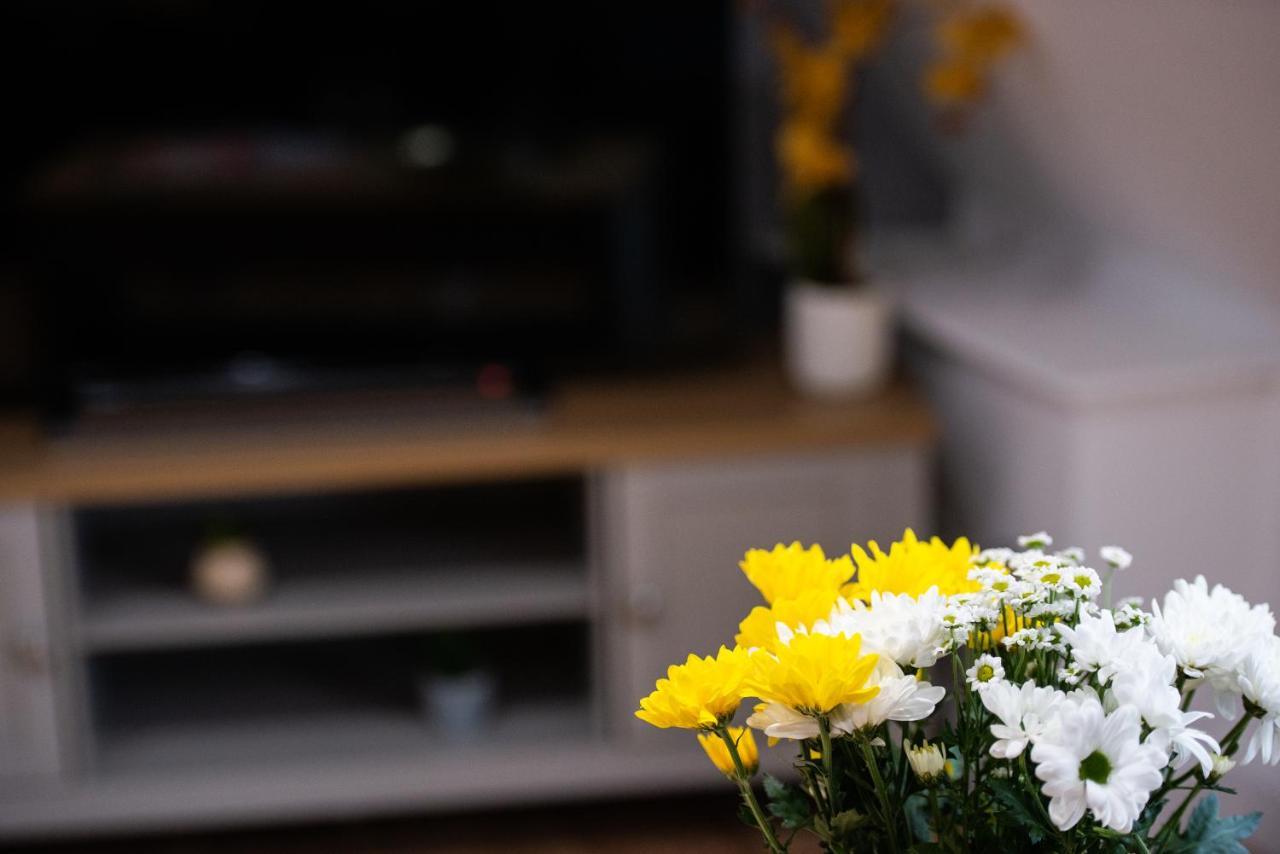 Stamford Central Stay - Stylish 2-Bed Apartment With Wifi Exteriör bild