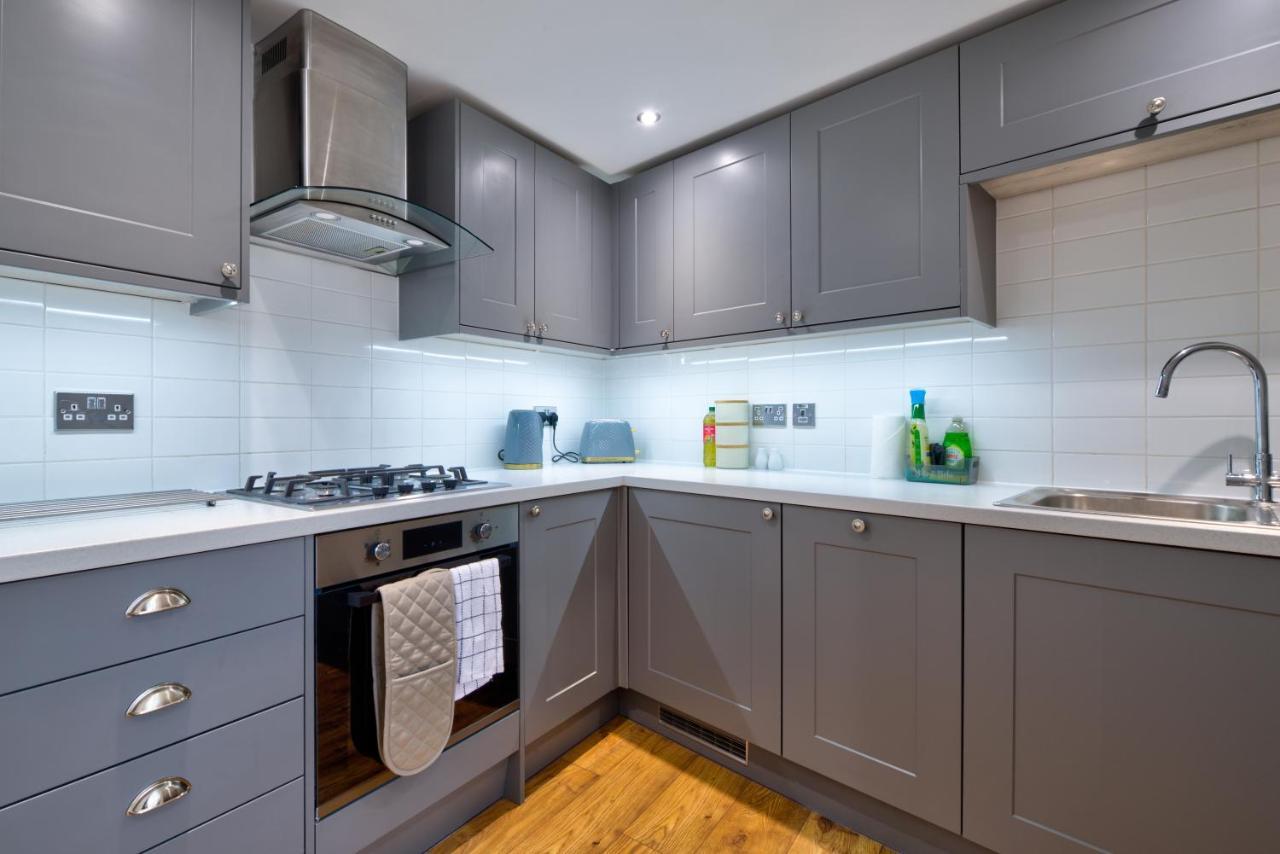 Stamford Central Stay - Stylish 2-Bed Apartment With Wifi Exteriör bild